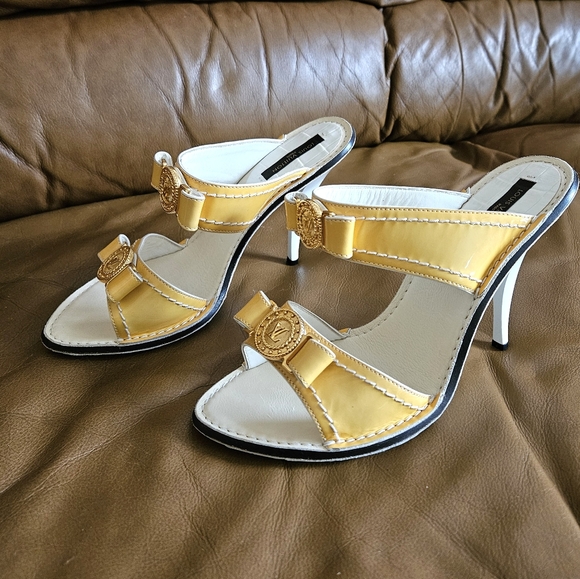 Women's Louis Vuitton Yellow Leather Metallic Gold High-End Sandals Size 6 US - Picture 6 of 16